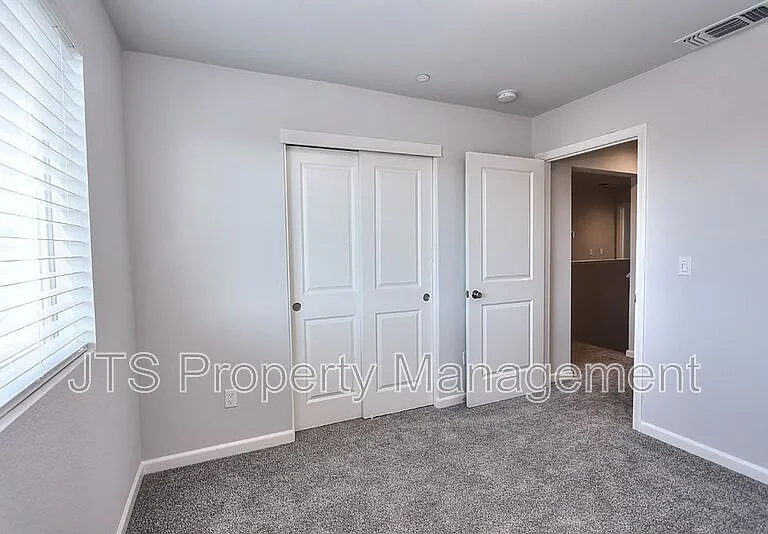 47 Brookbay Way — Photo 35