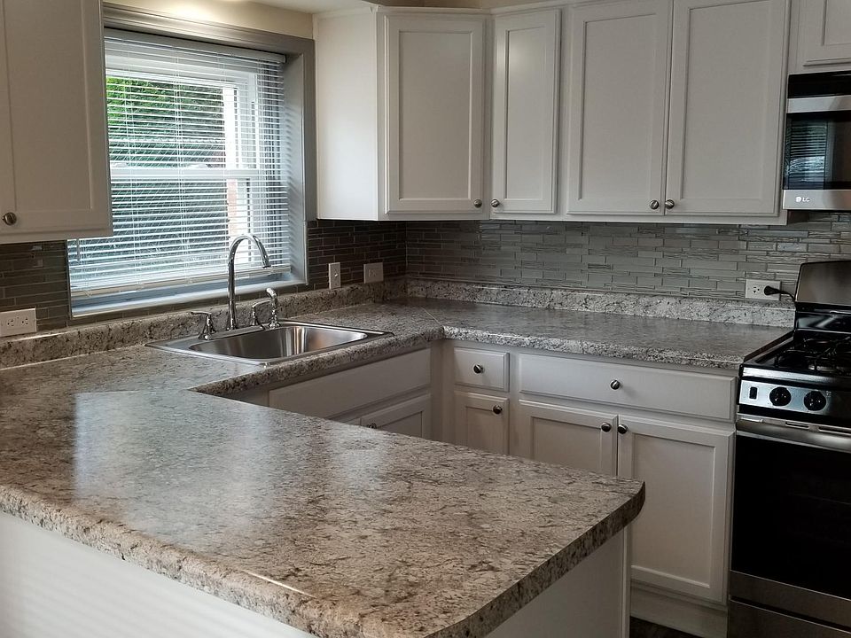 1st image of 3707 Forest Ave #G