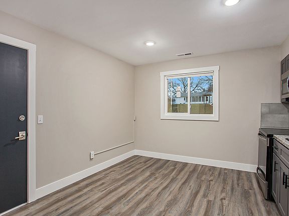 4th image of 174 S Fremont St NE #2
