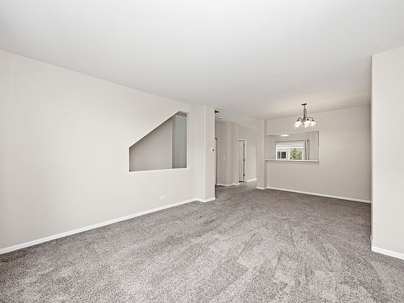 5th image of 2264 Daybreak Dr