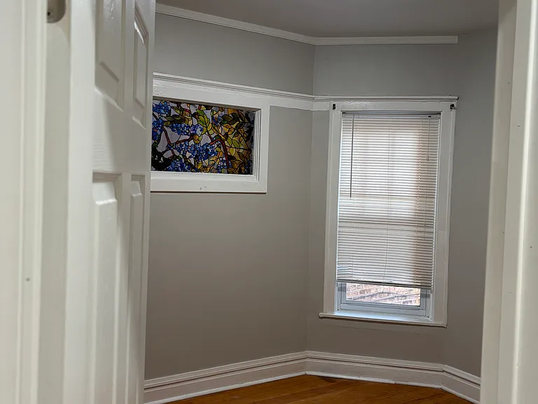 4915 N Drake Ave #1 — Photo 9
