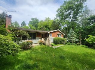 938 Stillwater Rd, Stamford, CT 06902