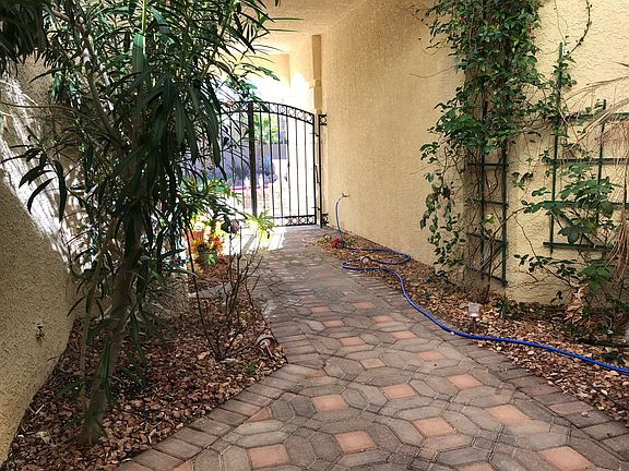 3rd image of 4552 Grey Spencer Dr