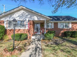 216 W Clark Dr, Winchester, KY 40391