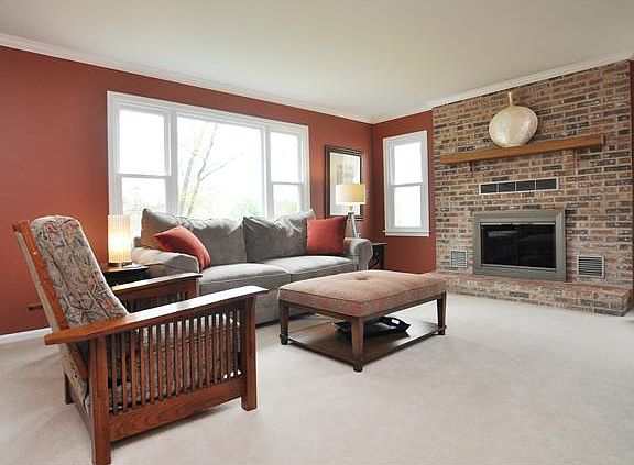 4th image of 537 Stenning Dr