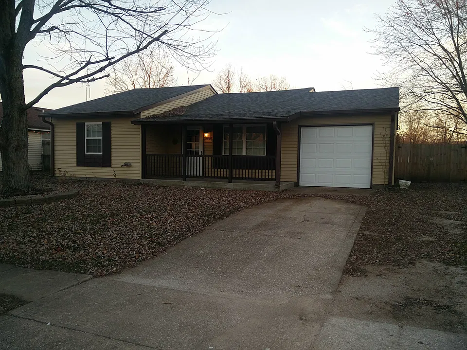 5501 Yucatan Dr