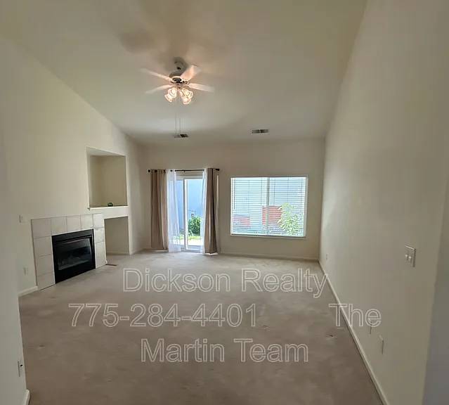 5776 Golden Eagle Dr — Photo 2