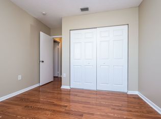 650 NW 106th Ave, Pembroke Pines, FL 33026