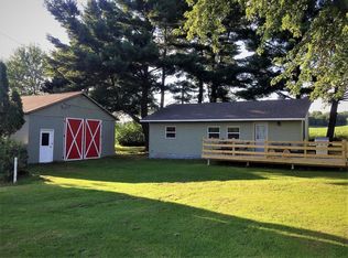 W14034 Whalen Rd, Ettrick, WI 54627