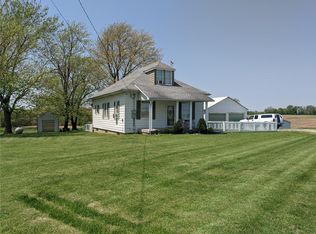 4511 Chester Rd, Chester, IL 62233