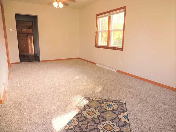 Newer carpet and flooring!