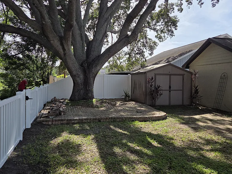 1811 Tarah Trace Dr — Photo 36