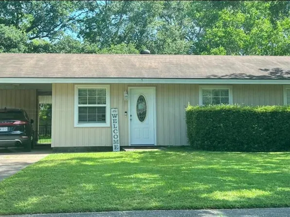 2209 Taylor Ave, Pascagoula, MS 39567