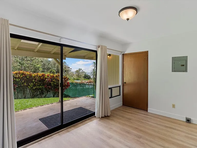 560 Kuikahi Dr — Photo 63