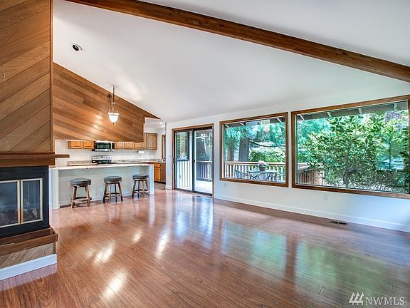 2nd image of 4204 210th Pl NE