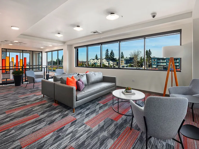 Astra Apartments — Photo 9