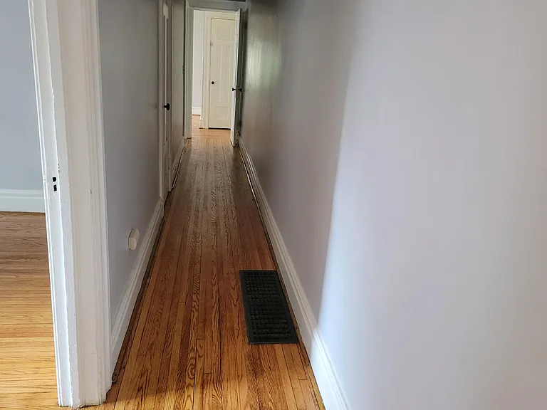 452 Maplewood Ave #LOWER RIGHT — Photo 4