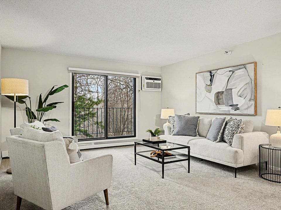 1st image of 5645 Green Circle Dr APT 111