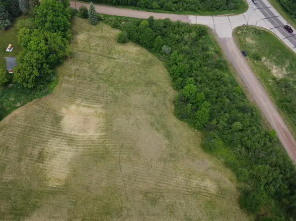 51 Wagner Rd, Duluth, MN 55810