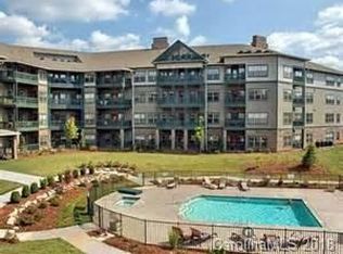 9 Kenilworth Knl #424, Asheville, NC 28805