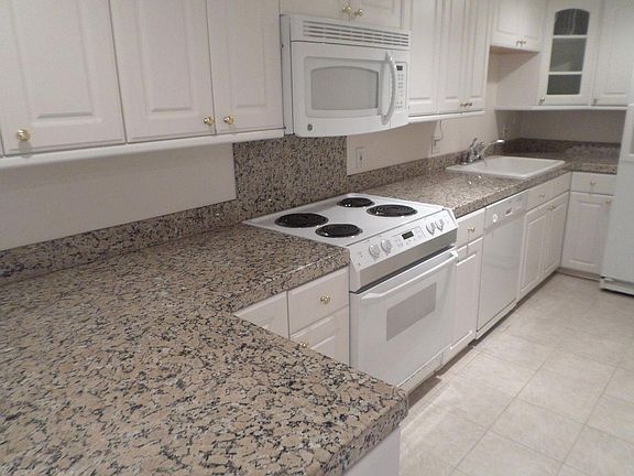 3rd image of 5019 112th Ave NE
