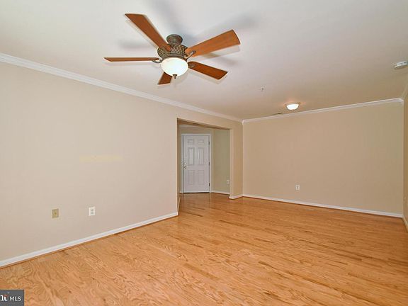 3rd image of 1411B Bonnett Pl #232