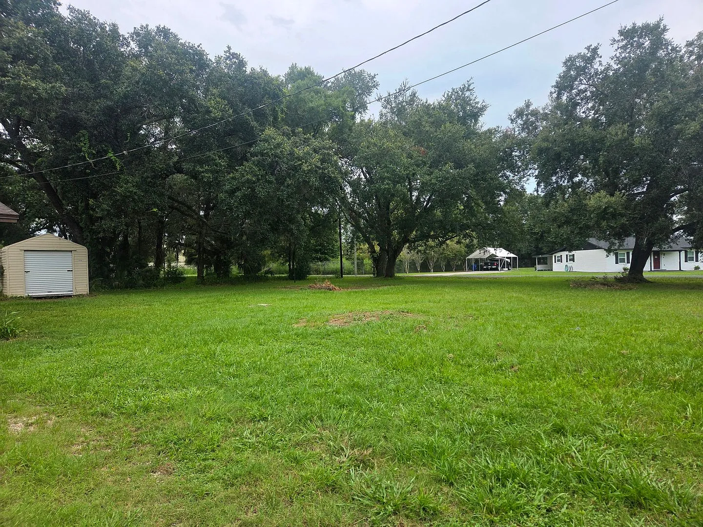 2 Bedroom, 1 Bath House in North Lakeland — Photo 3