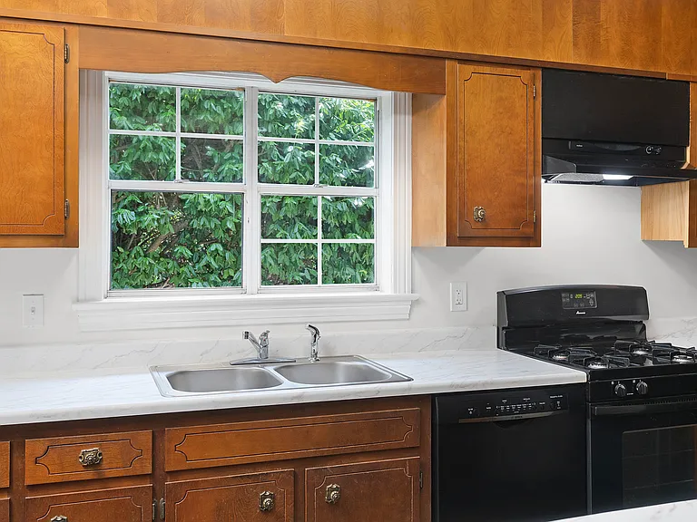 1003 E Brow Rd — Photo 10