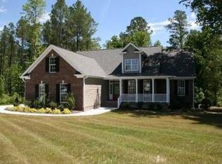 20 Long Leaf Ct, Youngsville, NC 27596