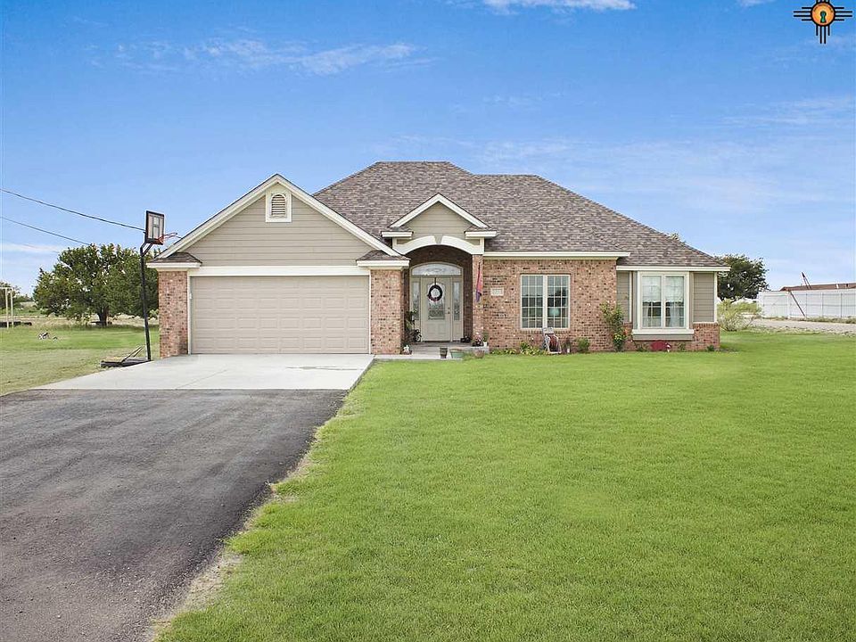 1st image of 2213 W Lanehart Dr