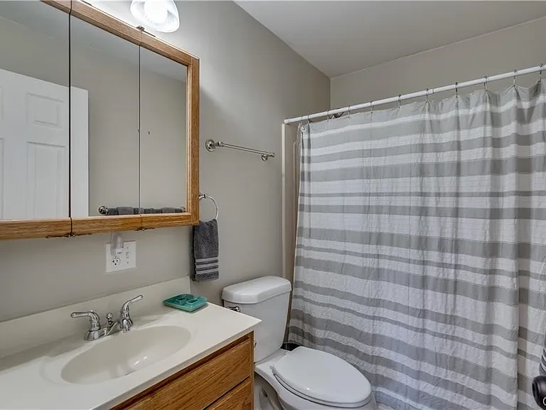 26202 Lafave Rd — Photo 35