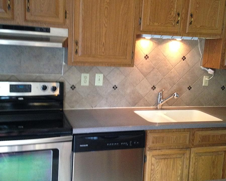 1st image of 3801 Tanager Dr #Split