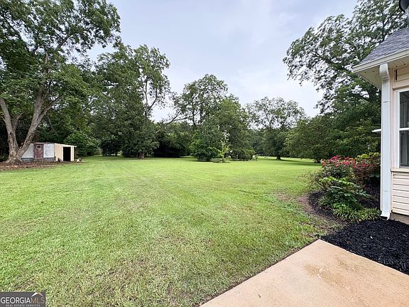 3rd image of 113 S Tamie Cir