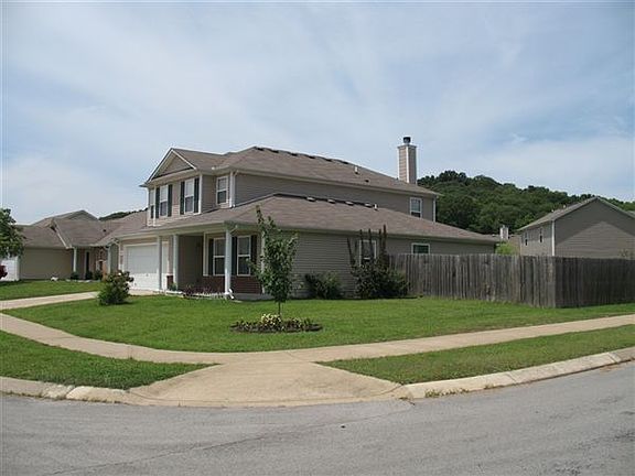 4037 Randall Ln Side View