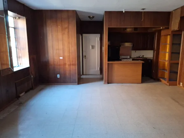 200 West 139th Street image 6 of 24