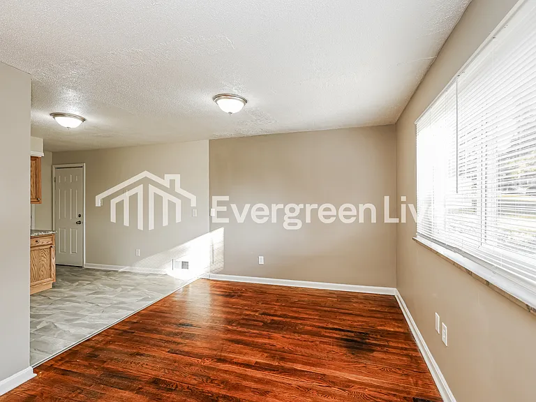 27 Orchard Dr — Photo 6