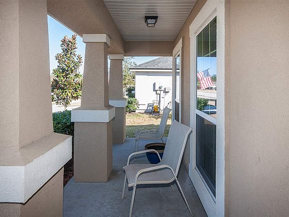 3rd image of 348 Sunshine Dr