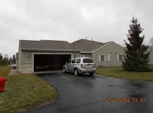 2602 Lakewood Dr, Adrian, MI