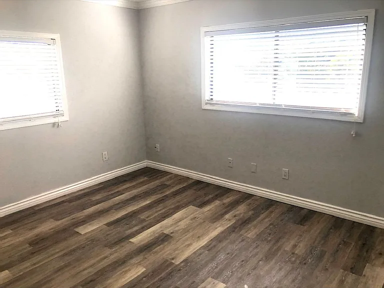 9236 Ventura Way — Photo 18