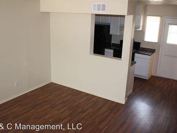 2nd image of 5315 Yucca Cir NW APT 20