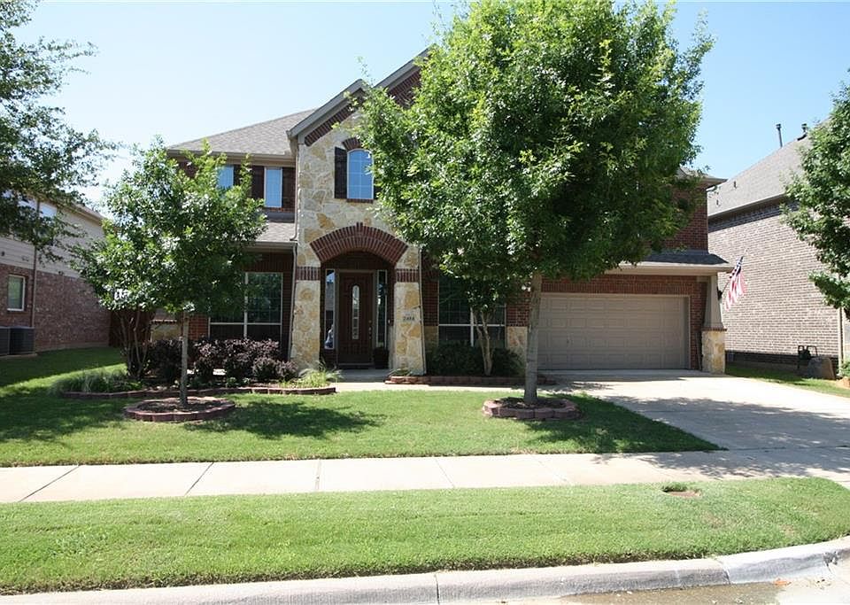 1st image of 2404 Alta Vista Dr
