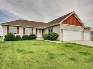 2824 Grey Eagle Pass, Minot, ND 58703