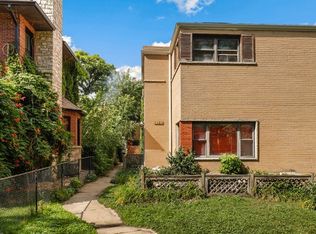 1608 W Touhy Ave APT A, Chicago, IL 60626