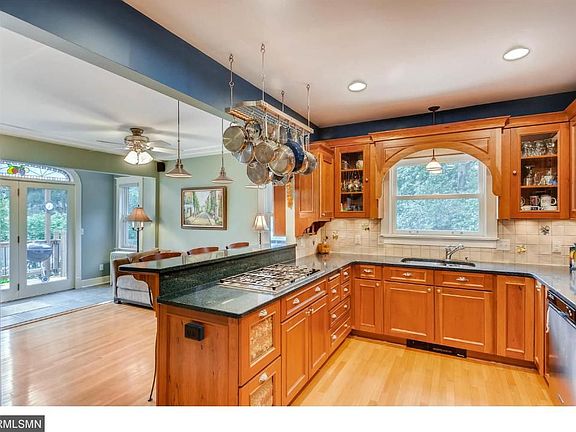 5th image of 4026 Vincent Ave S