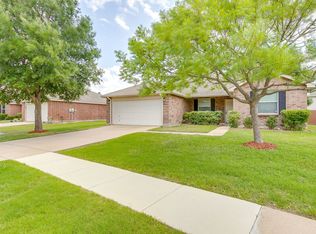 1313 Lauren Dr, Burleson, TX 76028