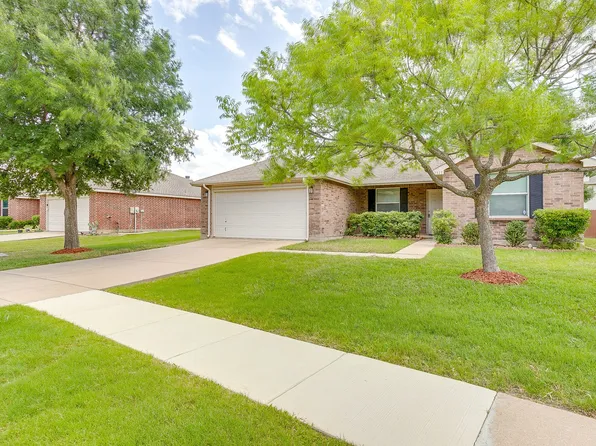 1313 Lauren Dr, Burleson, TX 76028