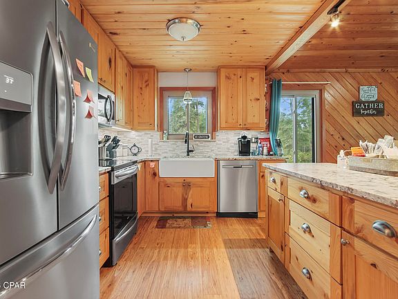 3rd image of 3580 Seminole Ln