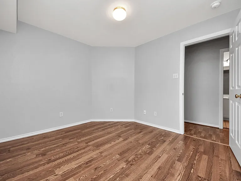 16526 Cairngrove Ln — Photo 23