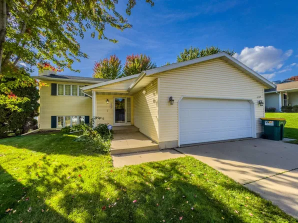 5523 23rd Ave NW, Rochester, MN 55901