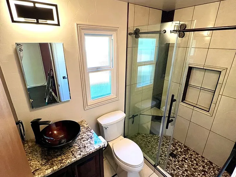 2449 Otis St — Photo 41